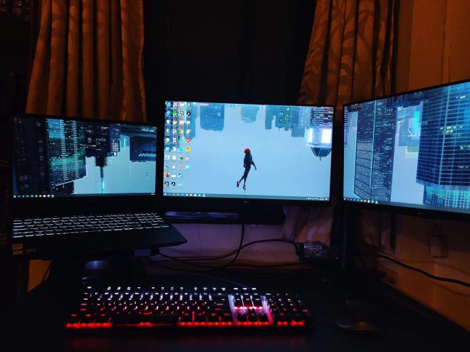 Monitors, a keyboard, mouse, laptop